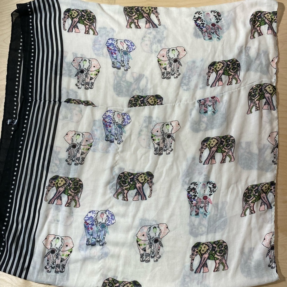 Infinity Scarf Elephant Designs (IM) - Picture 13 of 14